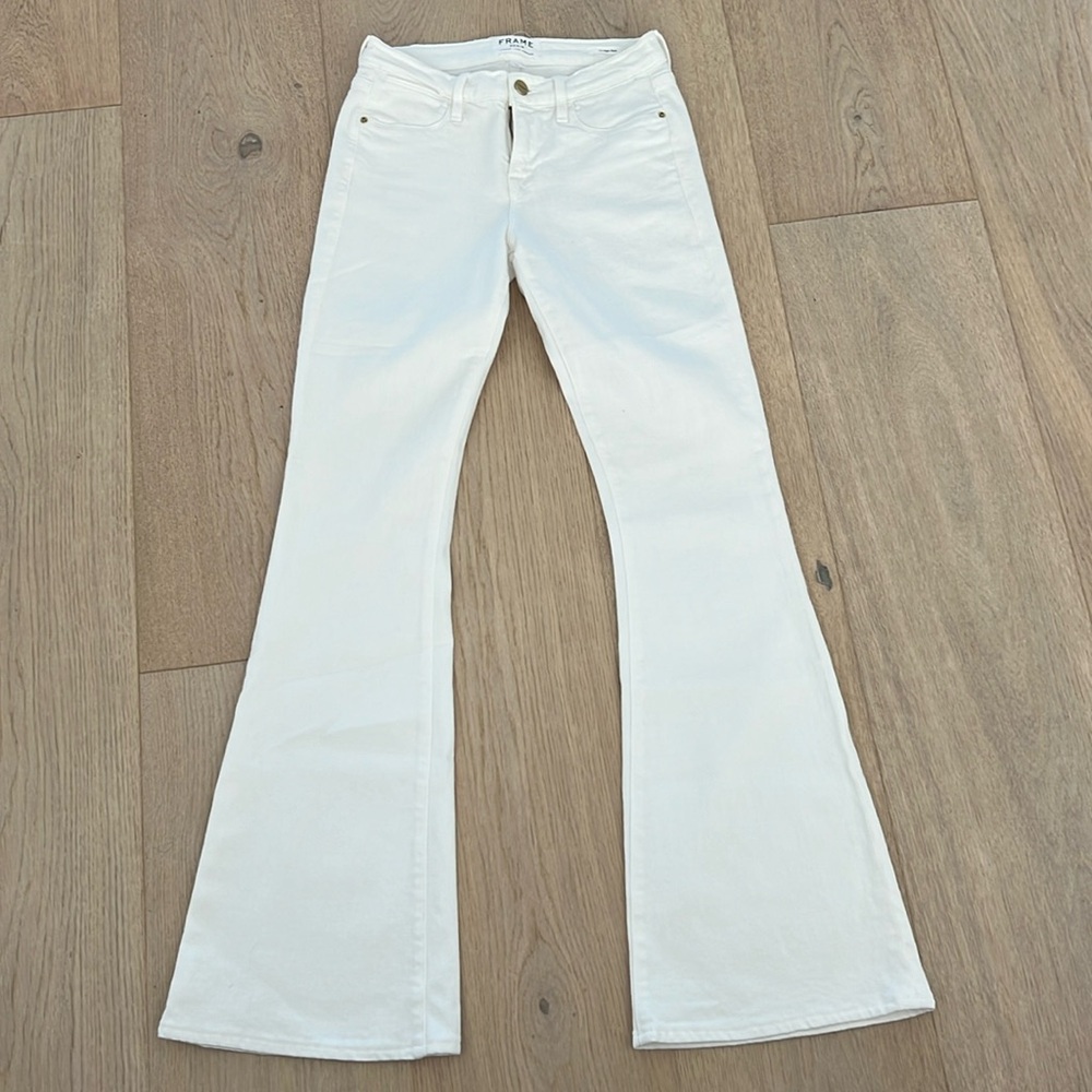 Frame Flare Jeans